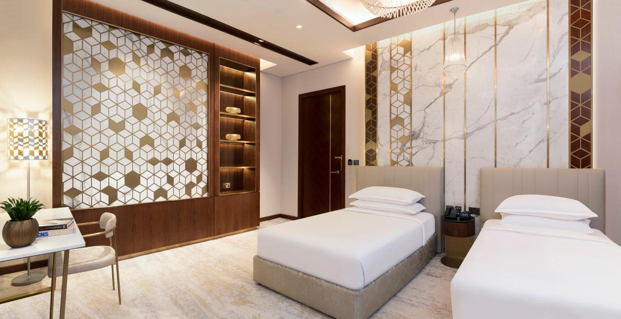 Velero Hotel Doha Lusail Luaran gambar A guest room at the hotel