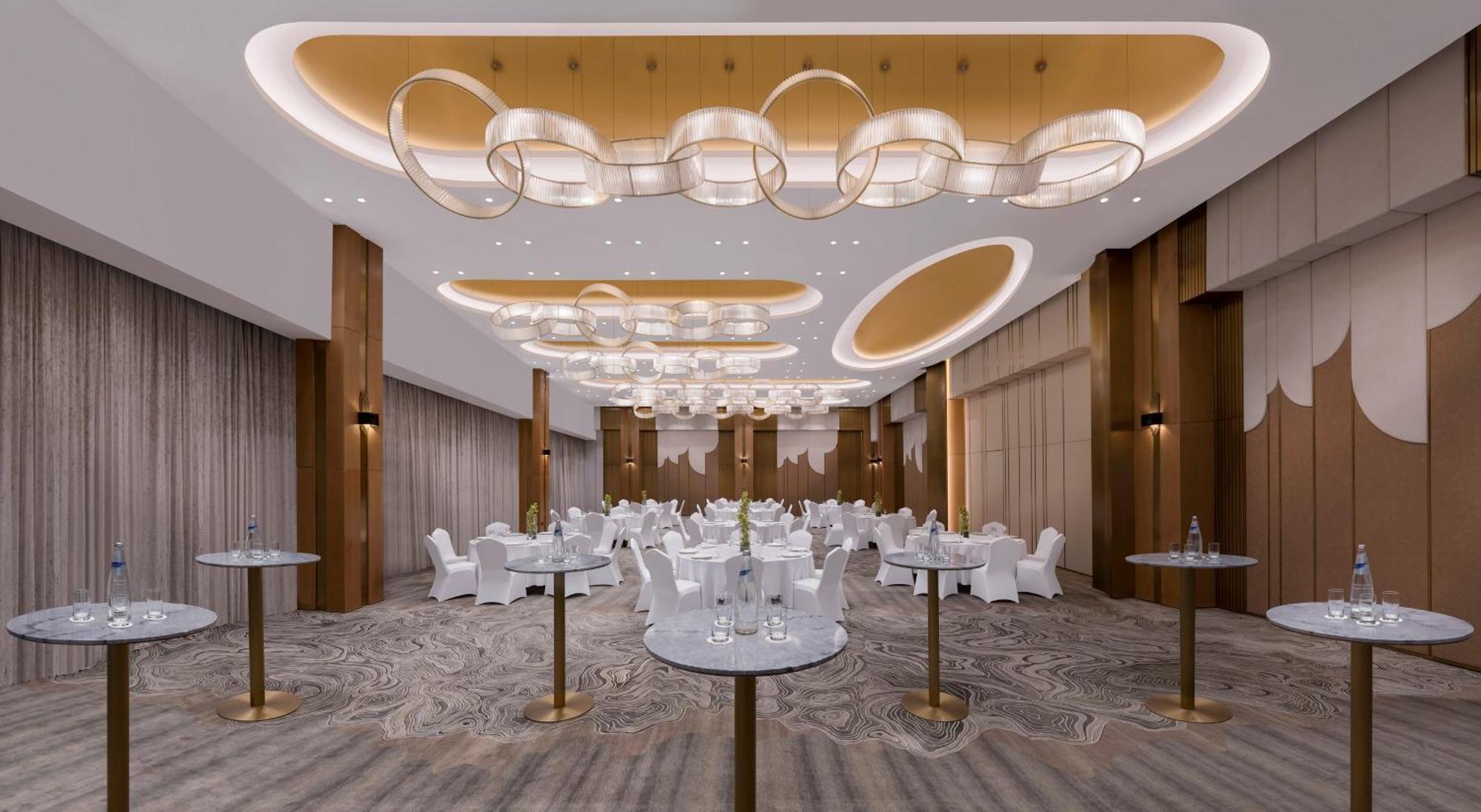 Velero Hotel Doha Lusail Luaran gambar The ballroom