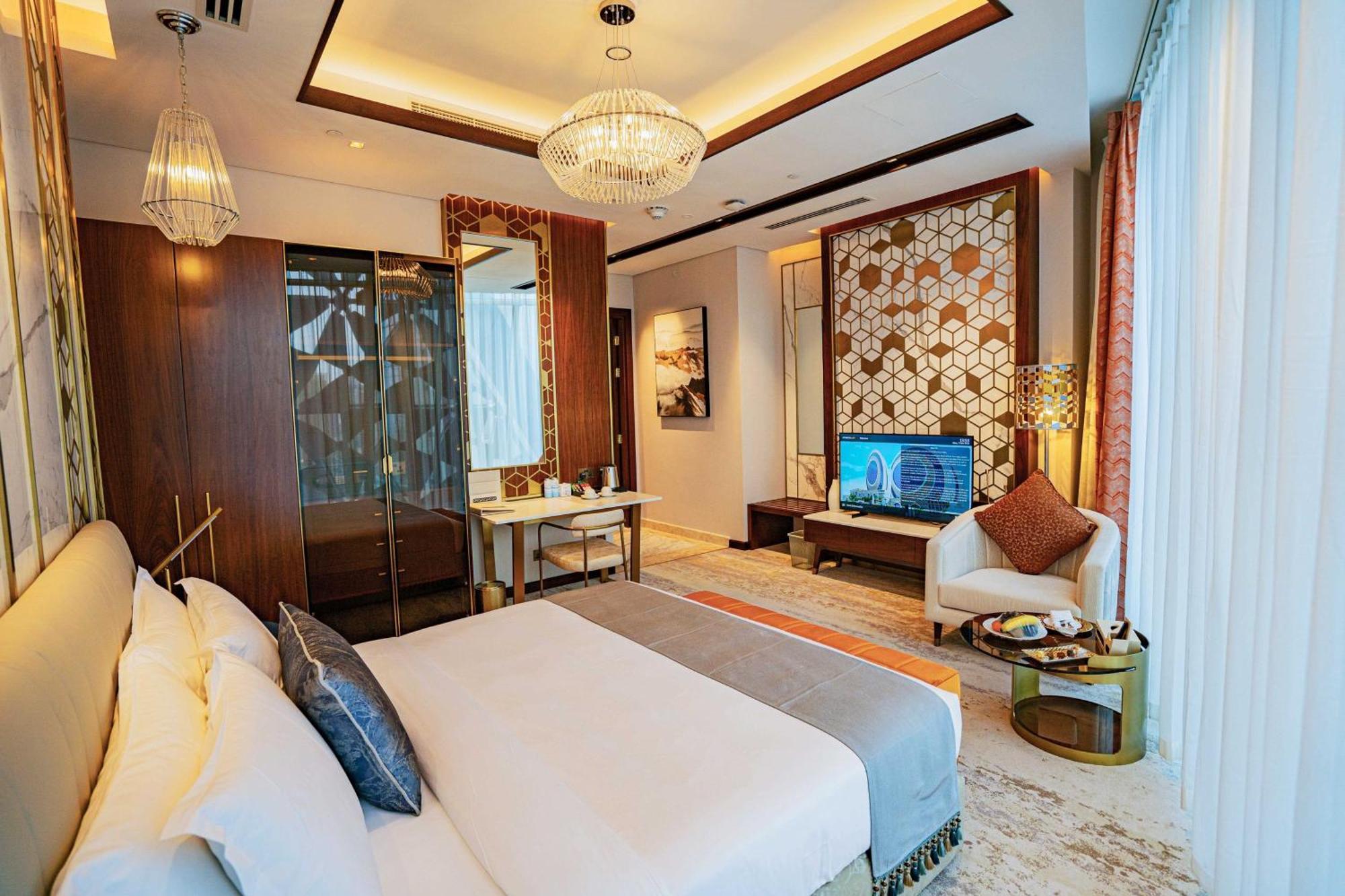 Velero Hotel Doha Lusail Luaran gambar A bedroom at the hotel